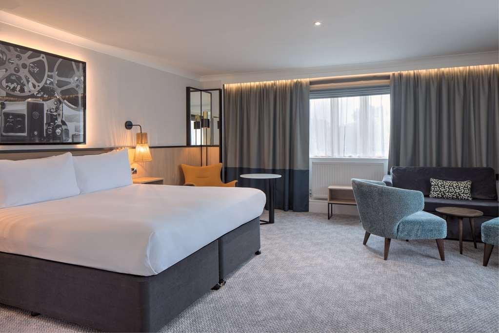 فندق Doubletree By Hilton London Elstree بورهاموود الغرفة الصورة