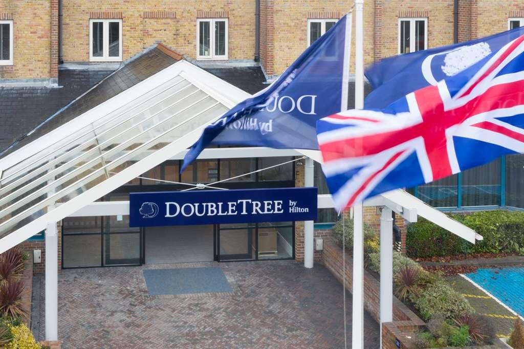 فندق Doubletree By Hilton London Elstree بورهاموود المظهر الخارجي الصورة