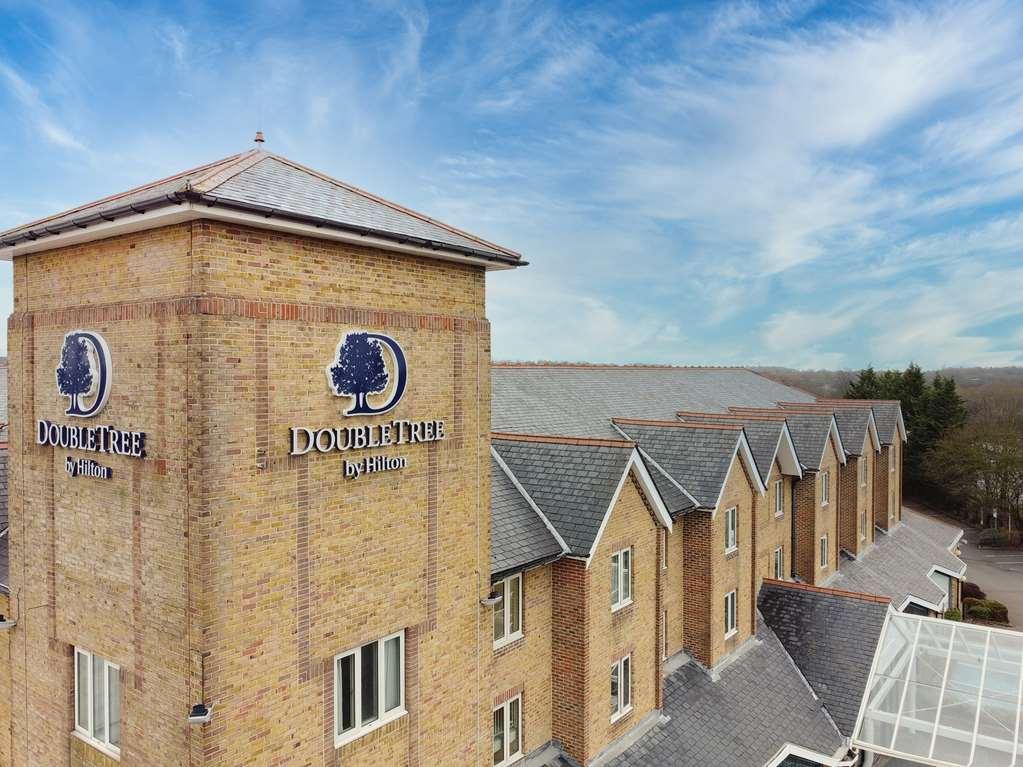 فندق Doubletree By Hilton London Elstree بورهاموود المظهر الخارجي الصورة